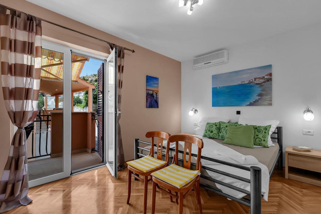 Guest House Lazeta ดูเช ภายนอก รูปภาพ
